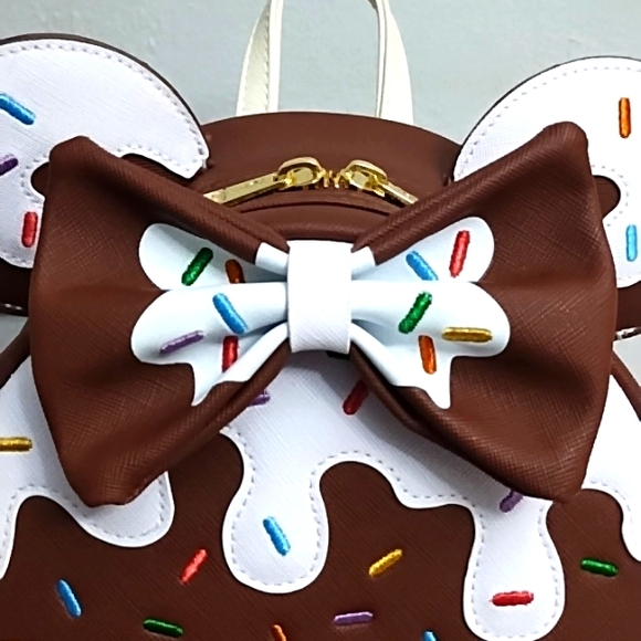 Loungefly Disney Minnie Mouse Chocolate Ice Cream Backpack - Picture 3 of 13